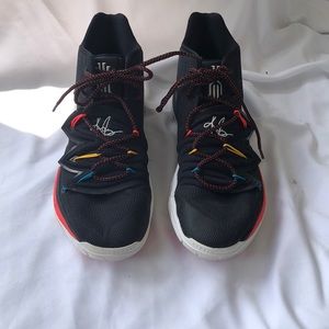 Nike Kyrie 5 “Friends” 2019 Men’s 15 Sneakers Black White Color Basketball